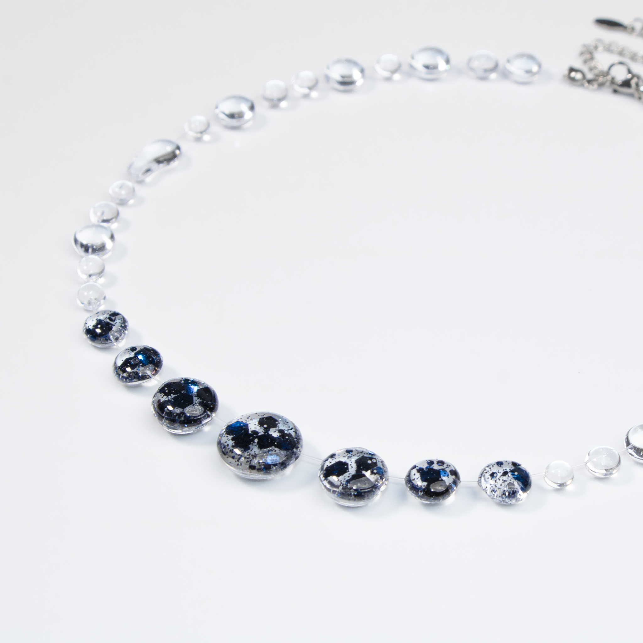 Colier Navy