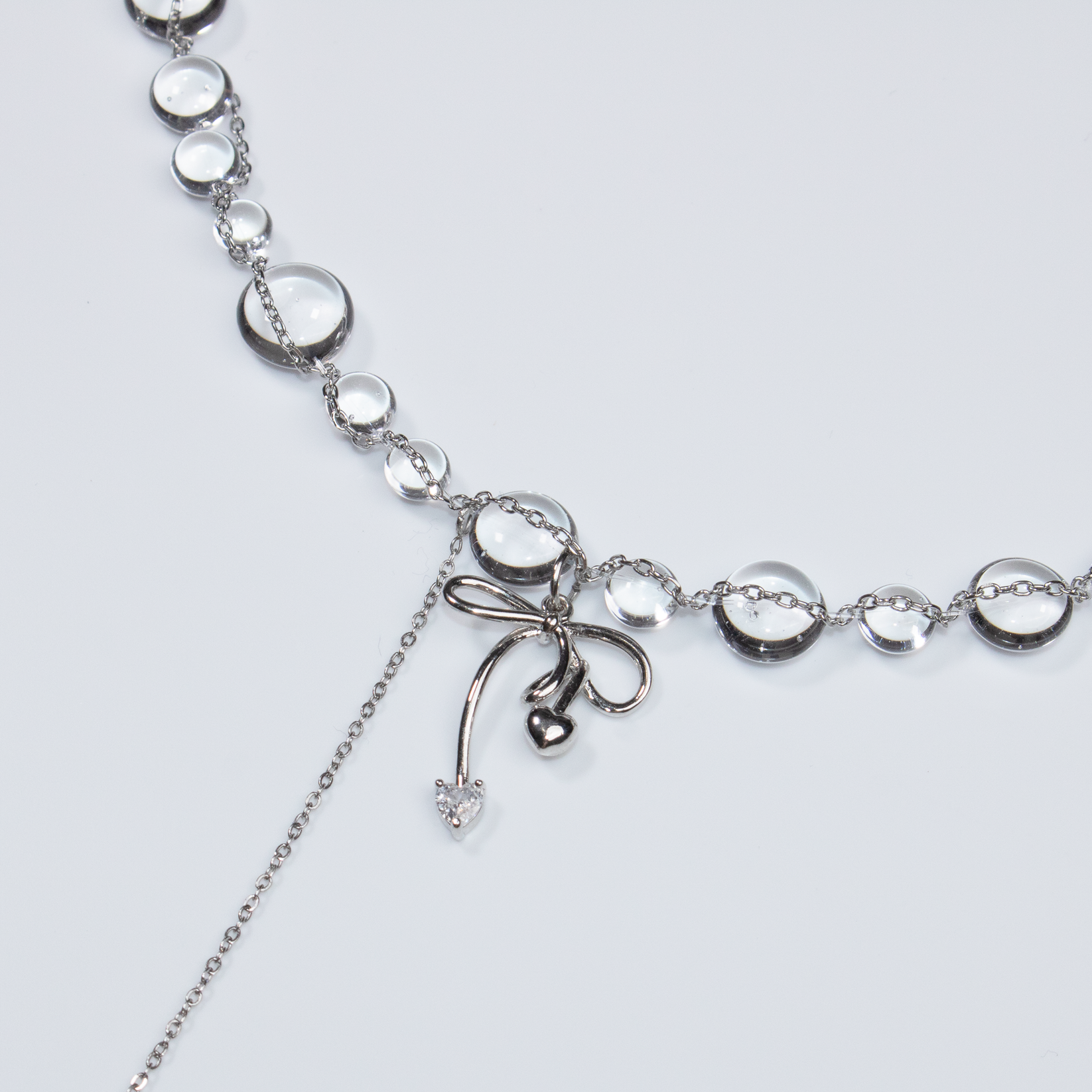 Colier Silver Bow