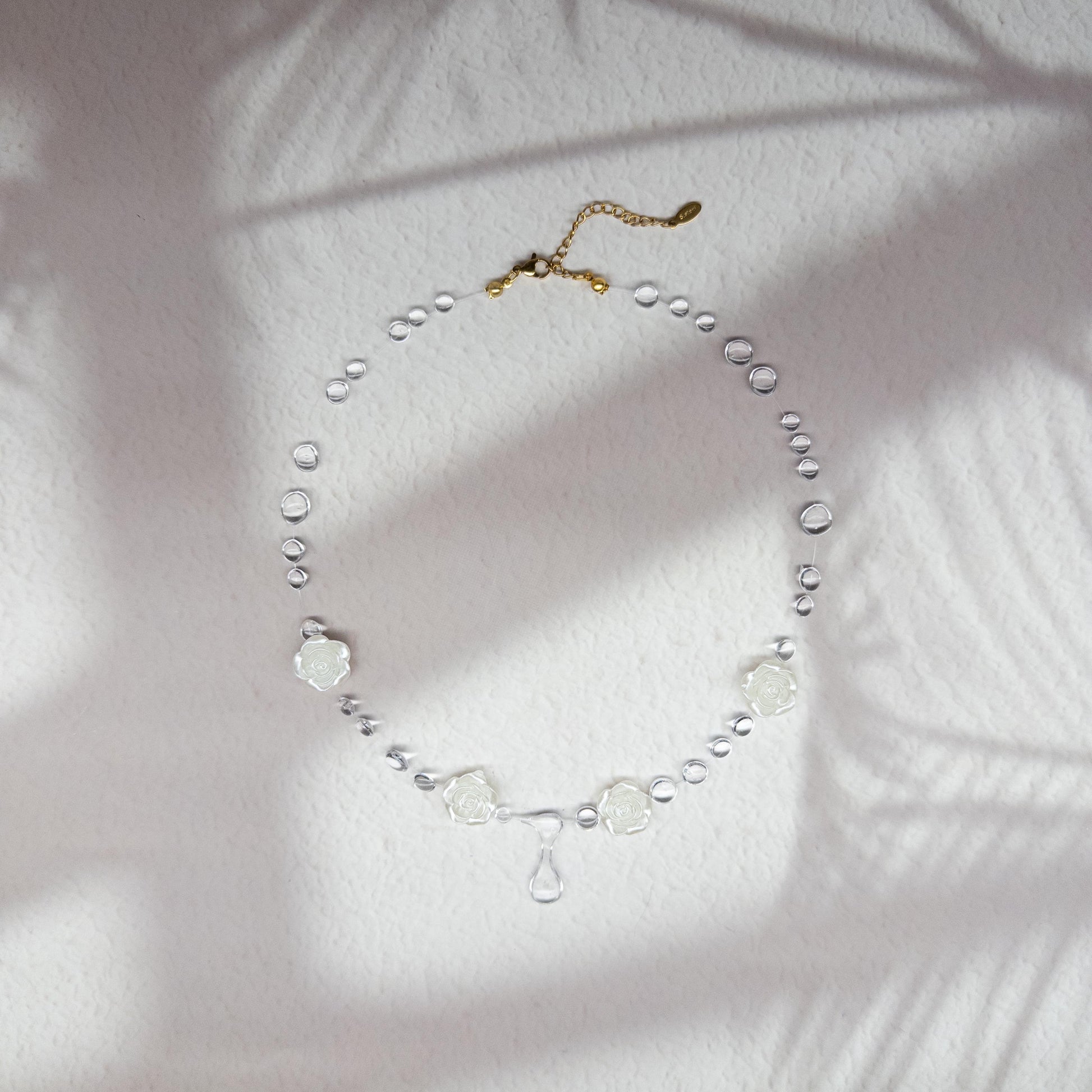 Colier White Roses  - DROP - DROP - Colier