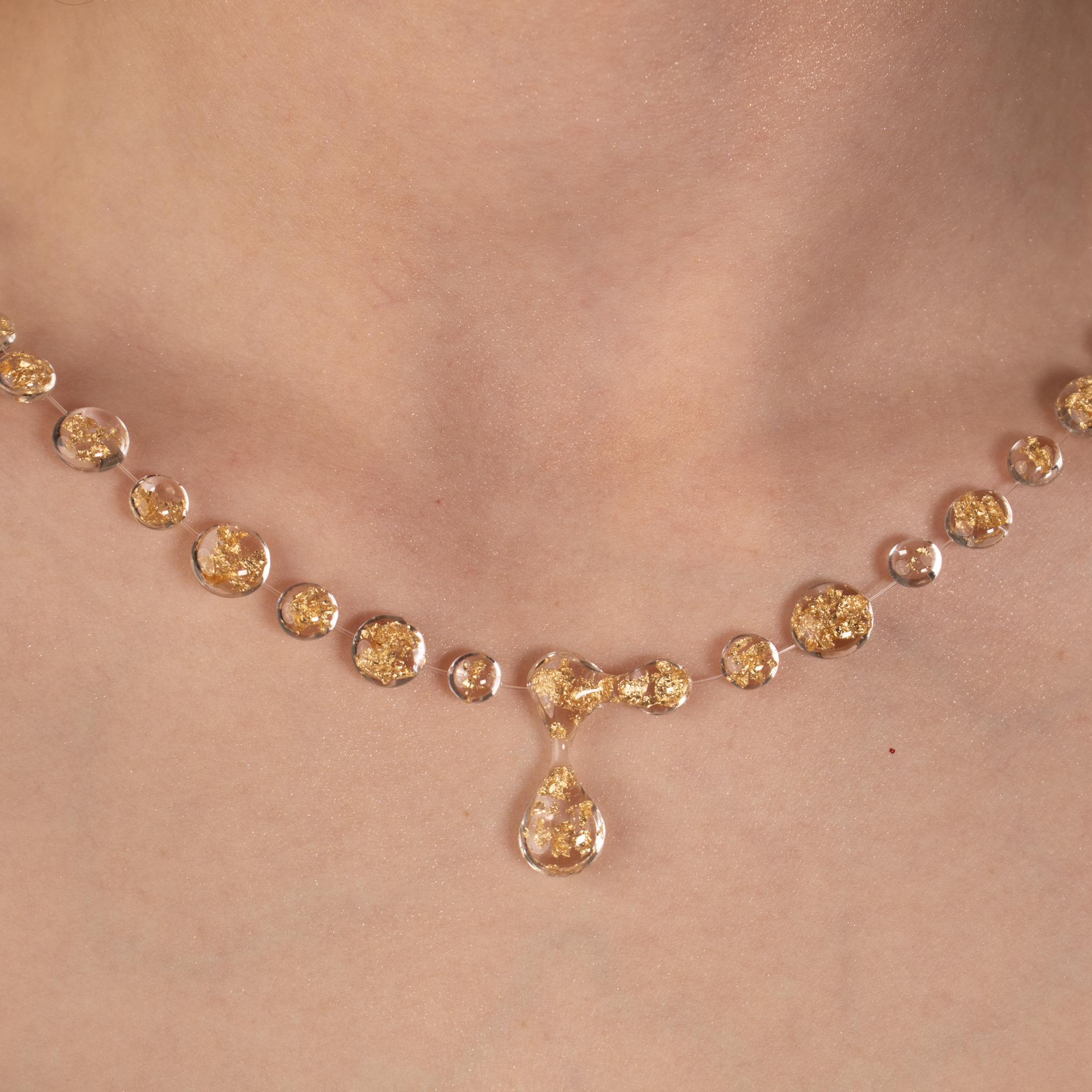 Colier Liquid Gold