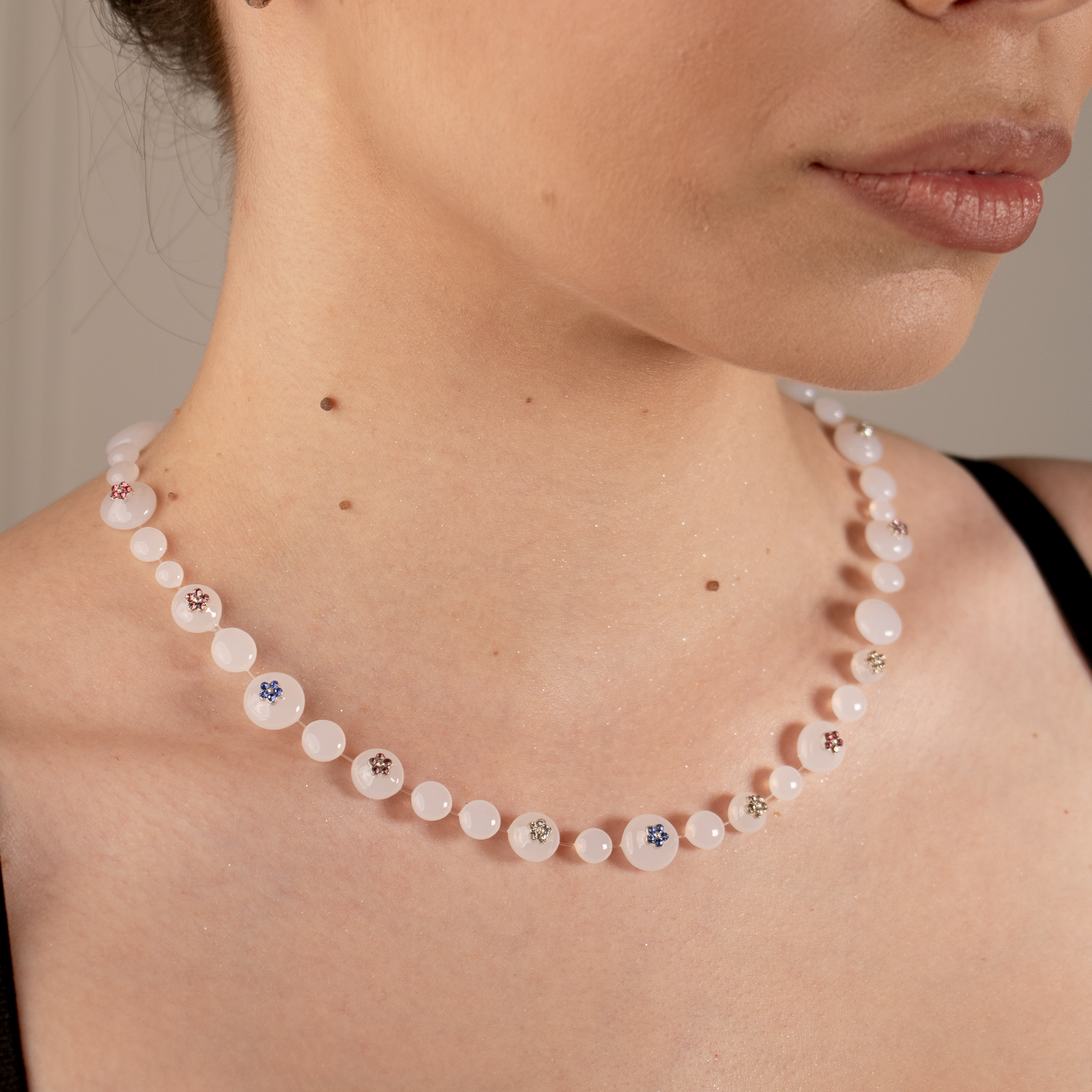 Colier Milky Blossom