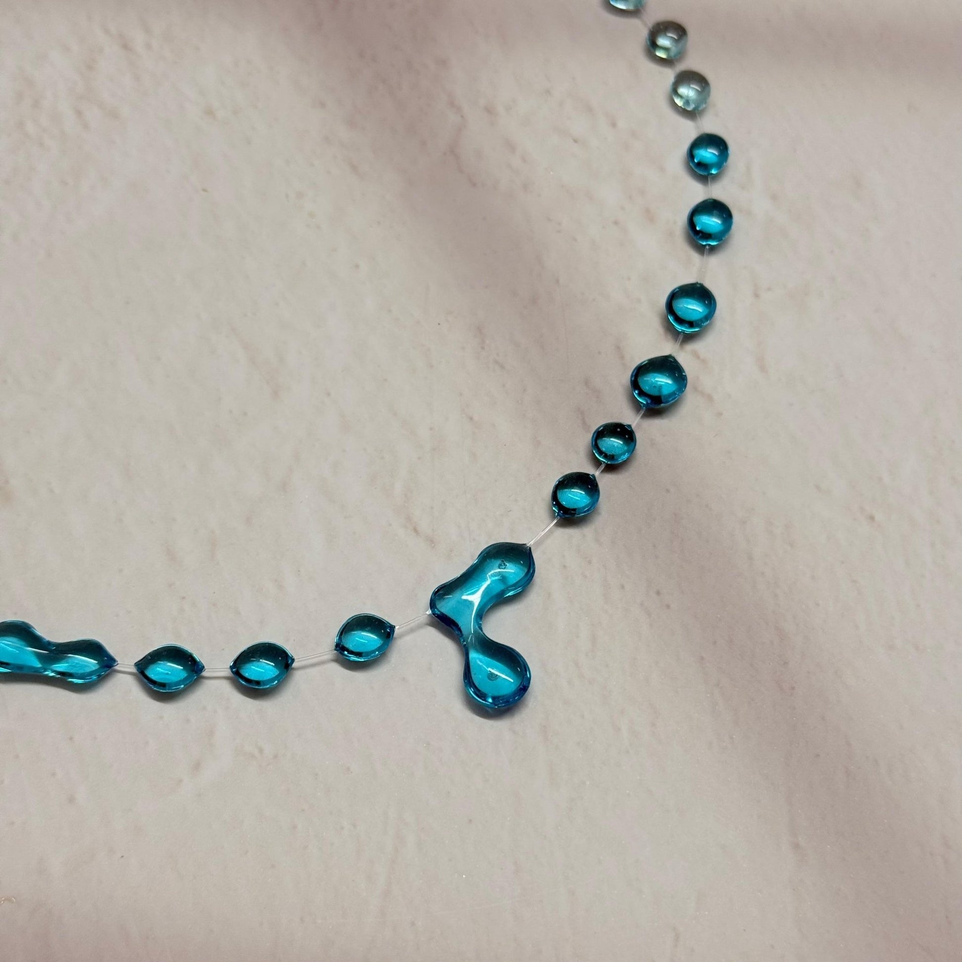 Colier Gradient Turquoise - DROP - DROP - Colier