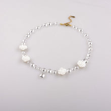 DROP Colier Colier White Roses