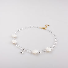 DROP Colier Colier White Roses