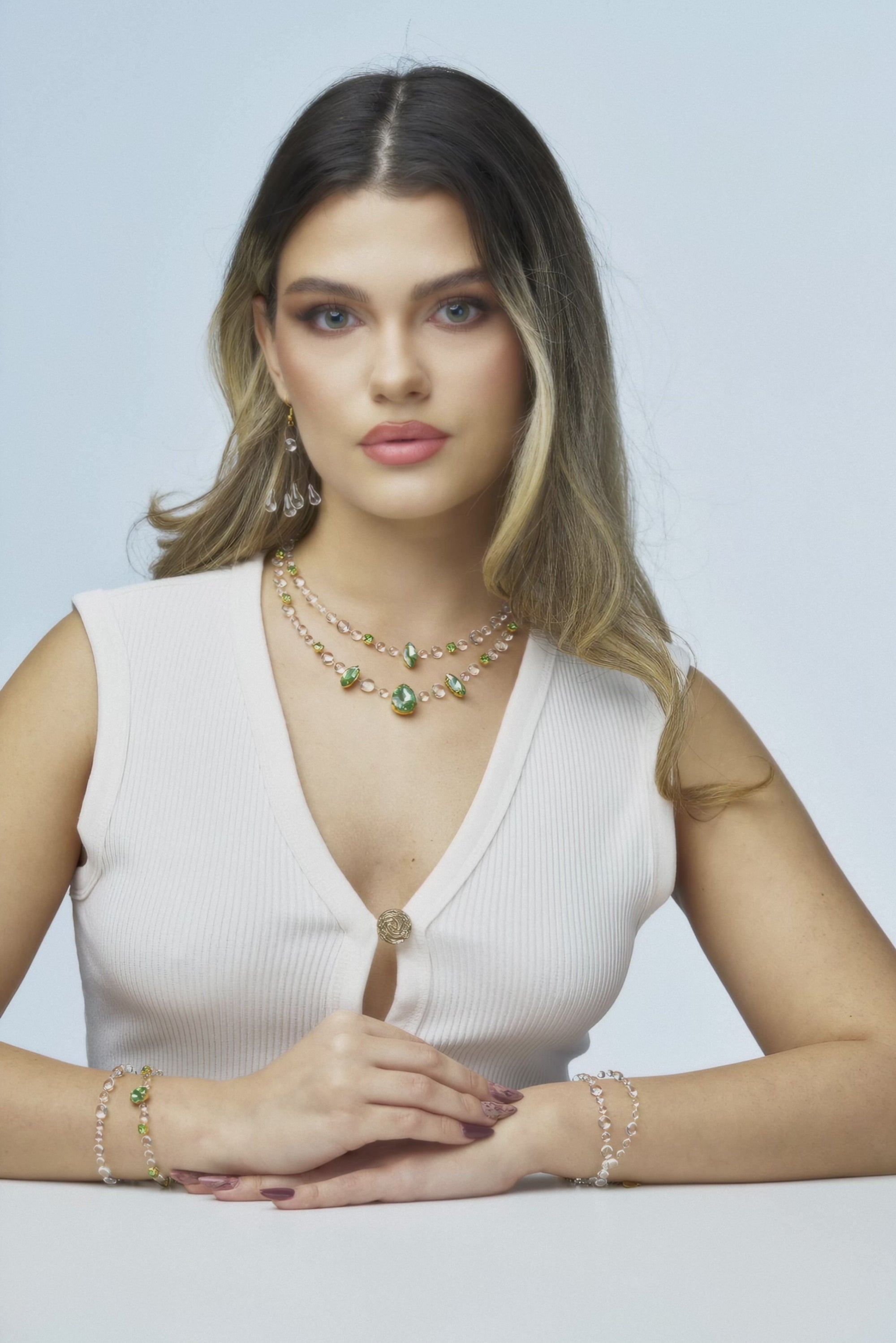 Încarcă clipul video: 